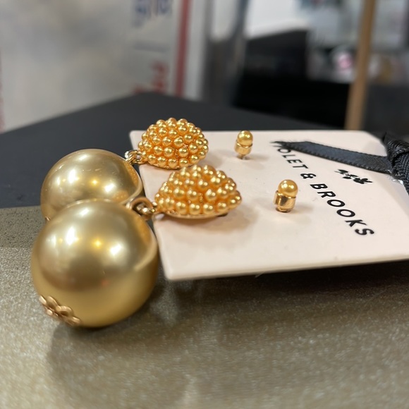 Champagne Bauble Earrings - Picture 3 of 5